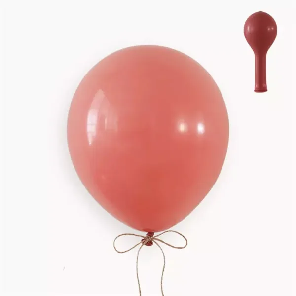 10" Retro Balloons (50 Pcs) Red