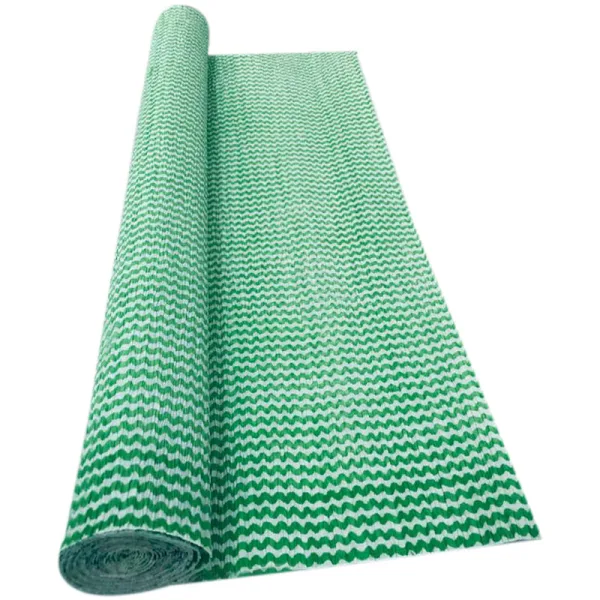 GREEN ZIG ZAG CREPE ROLLS (2 Rolls) 19" x 2.5Mtrs