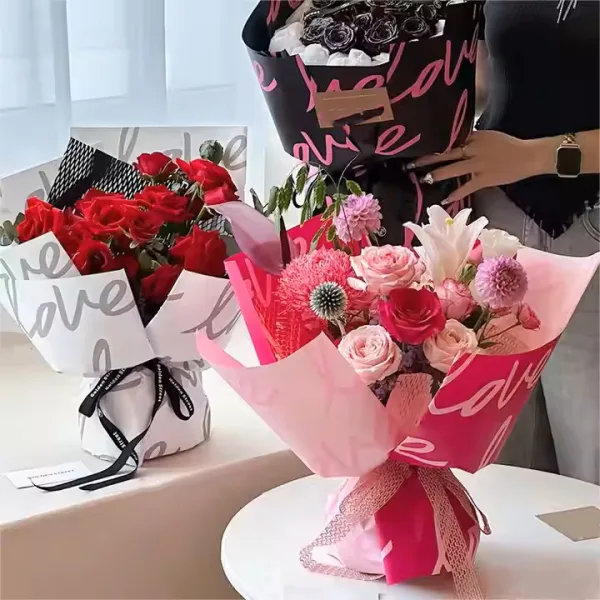 D25(01) Cursive Love Print Korean Sheet  "White" (20 Sheets) 58cm x 58cm