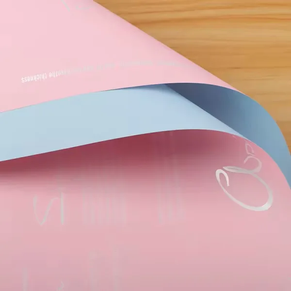 D53(06) News Printed and one side solid color, (20 Sheets) 57cm x 57cm "Pink & Sky Blue"