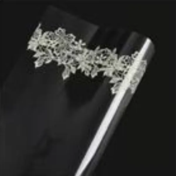 D83 New Lace Border Sheets Type-A "Cream" (20 Sheets) 58cm x 58cm