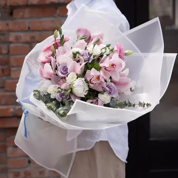 D4(01) Single Color with Dark Edge Red (20 Sheets) 58cm x 58cm