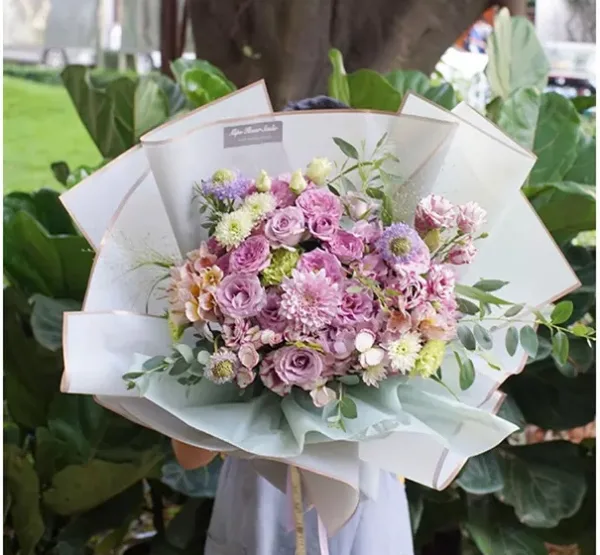 D7(09) Premiun Double Side Rose Gold Edge, White (20 Sheets) 58cm x 58cm